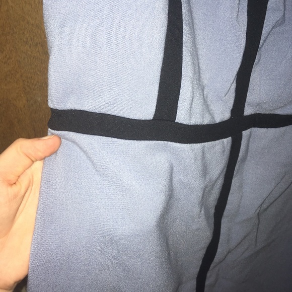 The limited blue and black dress - Picture 3 of 5